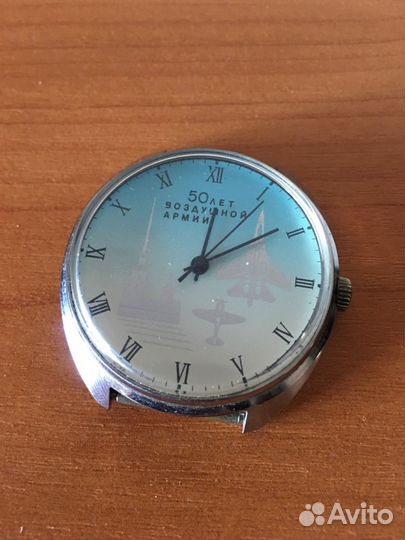 Часы 50 лет воздушной армии, механика