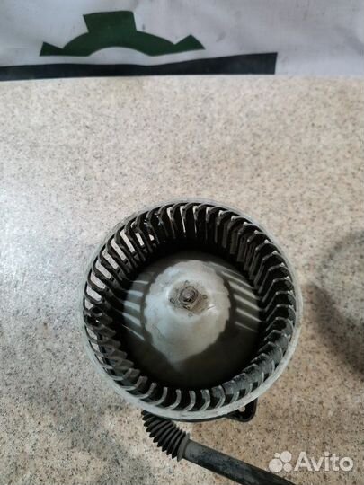 Мотор печки Hyundai Sonata 3 2.0 1996-1998