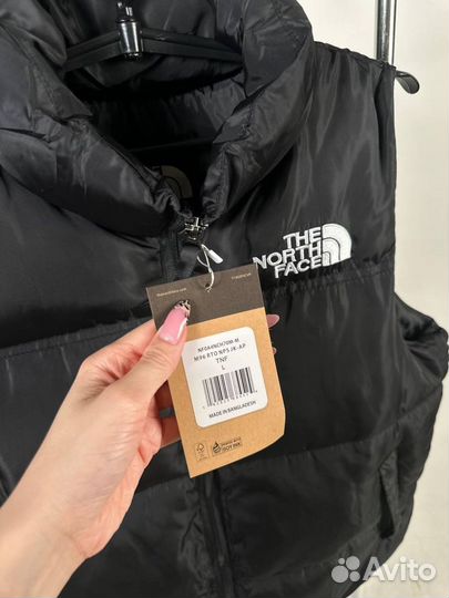 Жилетка теплая the north face 700