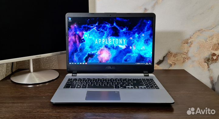 Asus/Core i3/Nvidia MX130/SSD