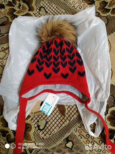 Шапка для девочки новая р.54