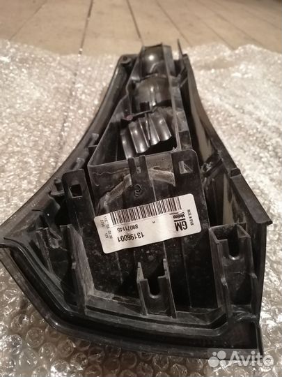 Задний фонарь правый opel meriva А