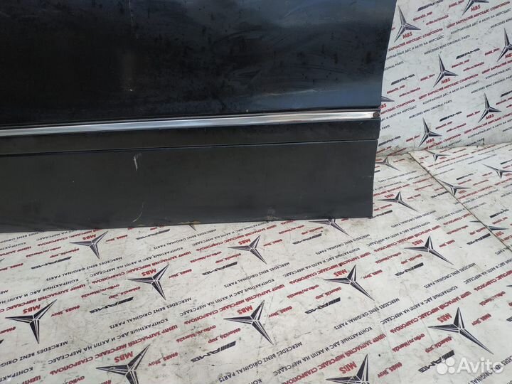 Дверь левая передняя w211 Mercedes