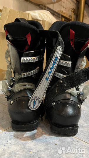 Горнолыжные ботинки