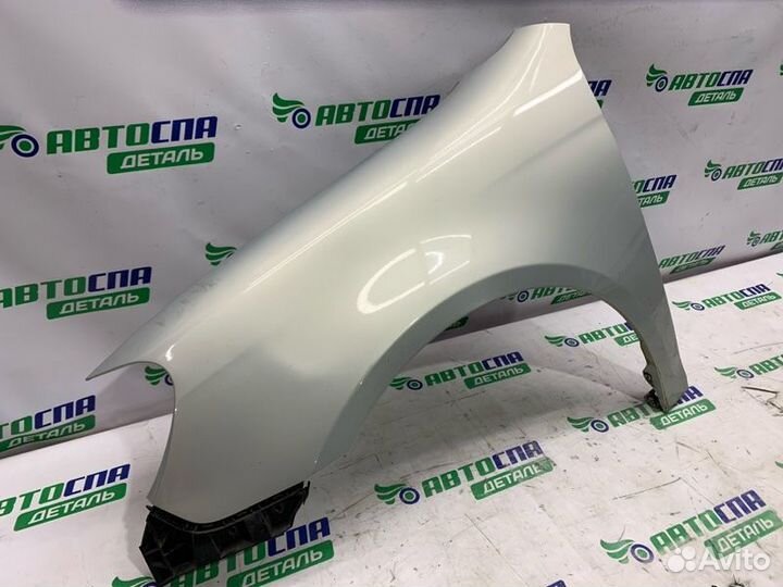 Крыло переднее левое Volkswagen Golf cayc 2010