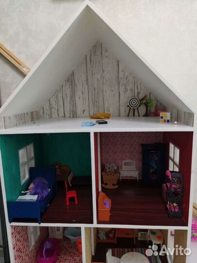 Домик кукольный