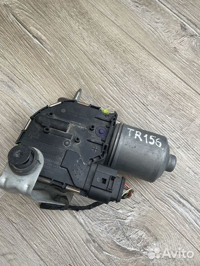 Моторчик передних стеклоочистителей (дворников) Vo