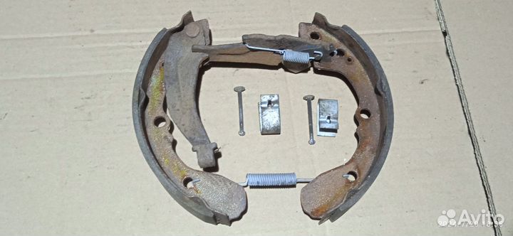 Тормозной механизм заднего барабана kia spectra
