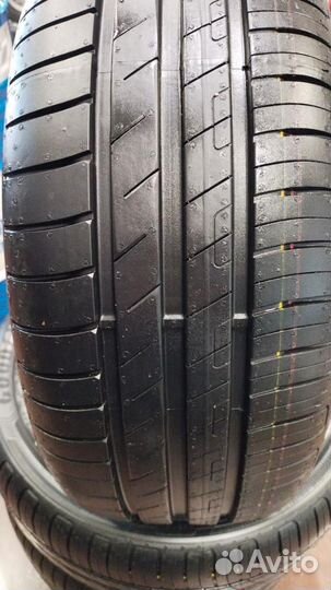 Goodyear EfficientGrip 195/50 R15 82H