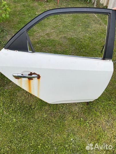 Дверь задняя правая на Kia cerato 2 поколение