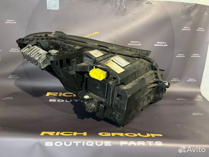 Фара левая Mercedes-Benz C-Class W205 2016