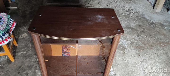 Тумба под телевизор