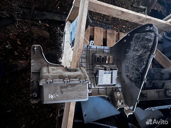 Пластик торпеды панели Toyota Rav 4 xa20 2000-2006