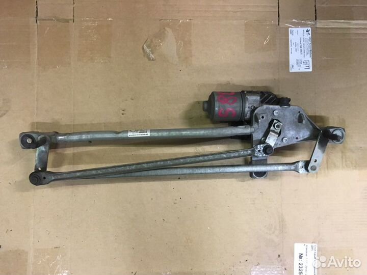 Трапеция стеклоочистителей с моторчиком Volvo S80