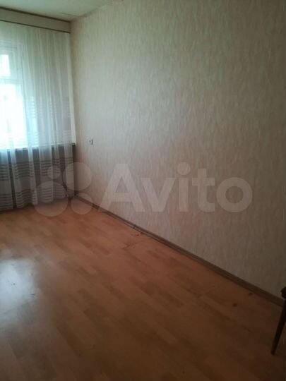 2-к. квартира, 43 м², 3/5 эт.