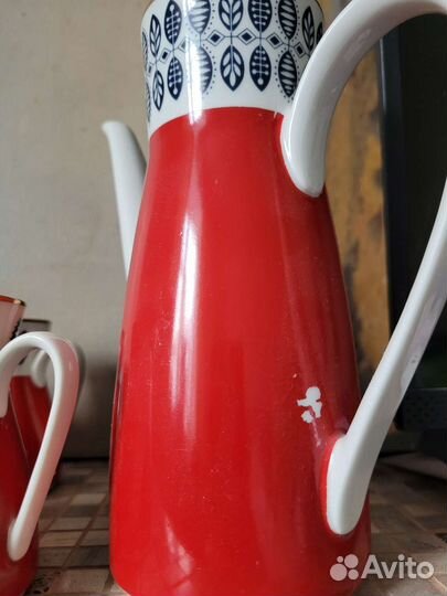 Чайник, сливочник, блюдца Freiberger porzellan