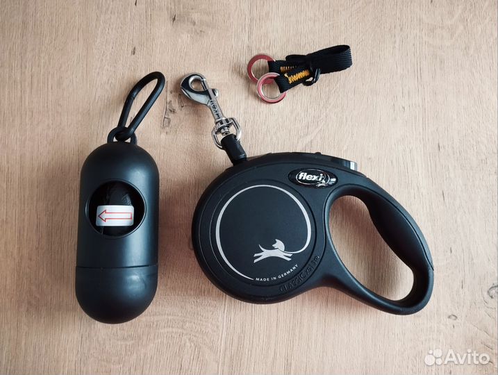 Поводок - рулетка Flexi + бокс для пакетов