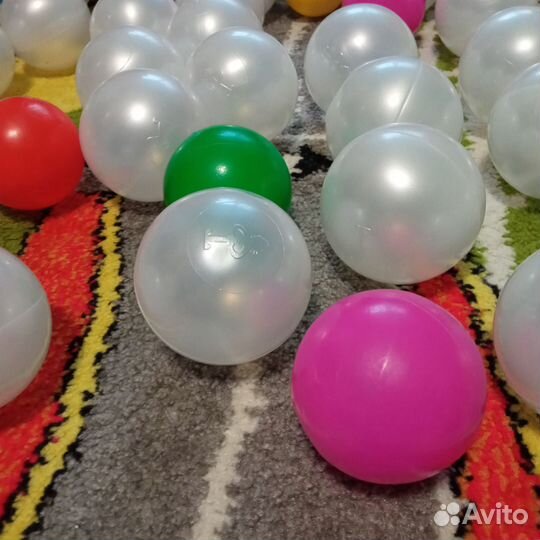 Шарики для сухого бассейна новые