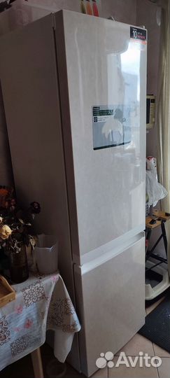 Холодильник Hotpoint-Ariston HTS 4200 M