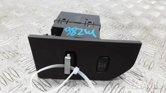 Замок зажигания volvo XC60 (98Z14J101)