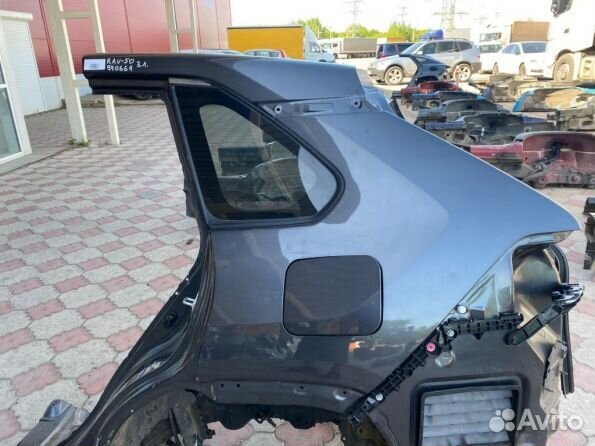 Четверть кузова задняя левая Тойота рав-4 50