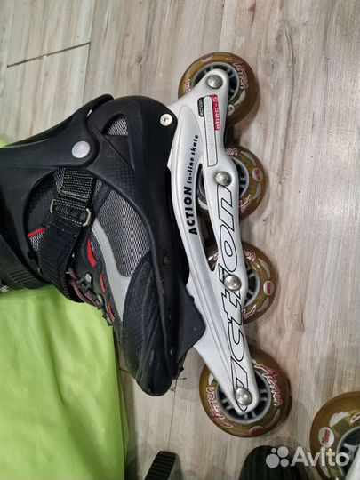 Роликовые коньки новые