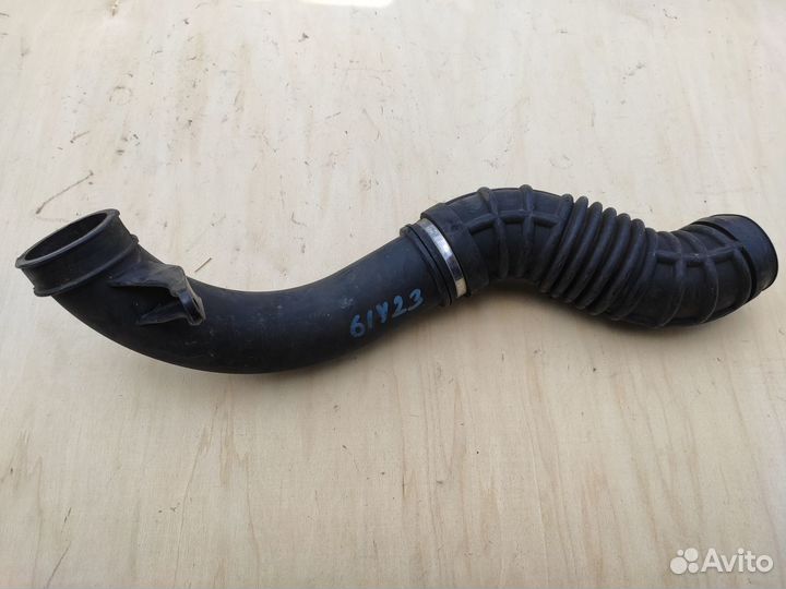 Патрубок воздушный Z20DMH Opel Antara Captiva