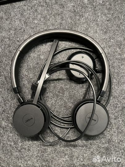 Гарнитура jabra evolve 20