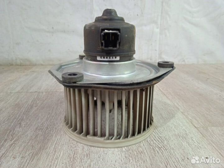 Мотор отопителя Zaz Chance 1 2009