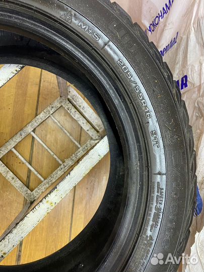 Goodyear UltraGrip Extreme 205/55 R16