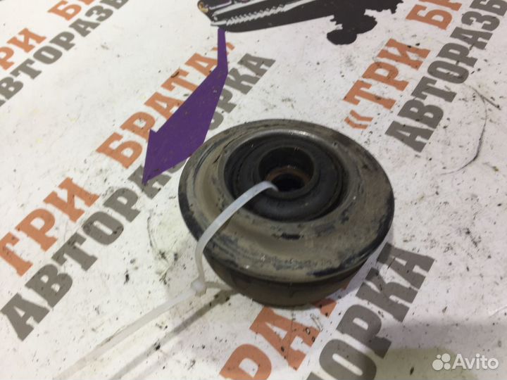 Шкода Рапид Опорная подушка переднего амортизатора