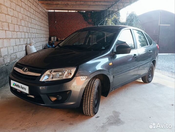 LADA Granta 1.6 МТ, 2015, 174 000 км