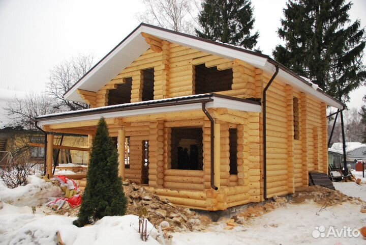 Дома / бани из бревна