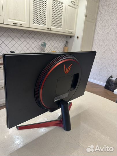 Монитор LG UltraGear 27GN600