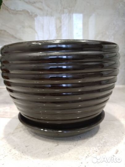 Керамический цветочный горшок