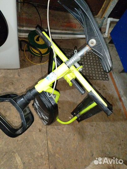 Детский снегокат бу