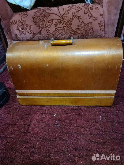 Швейная машина Подольск ручная