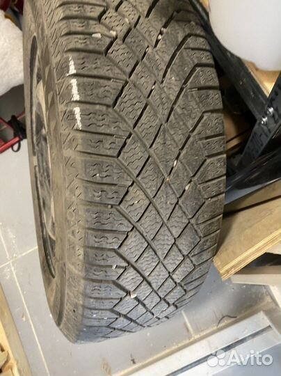 Continental ContiVikingContact 7 185/65 R15 92T