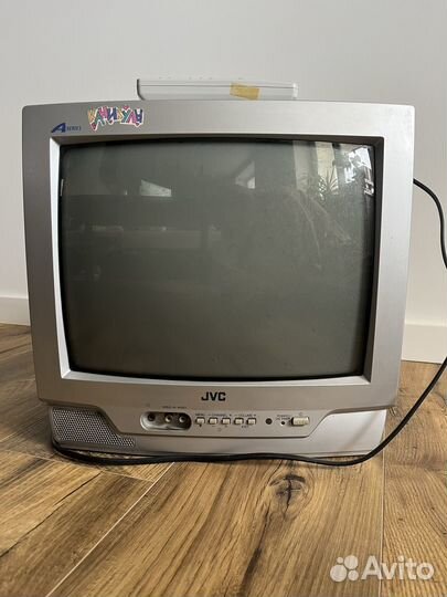 Телевизор JVC