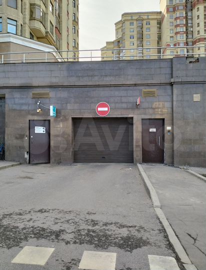 Машиноместо, 15 м²