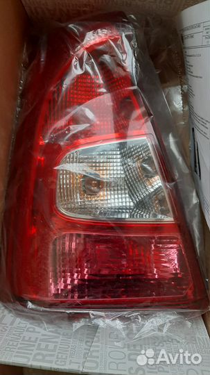 Фонарь задний левый рено логан 1