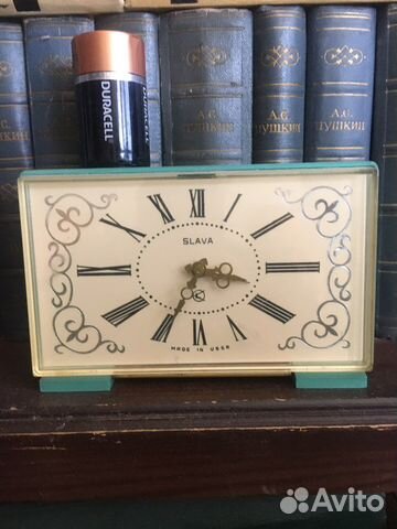 Настольные часы -будильник СССР