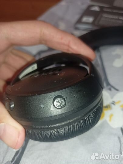 Беспроводные наушники JBL 510bt