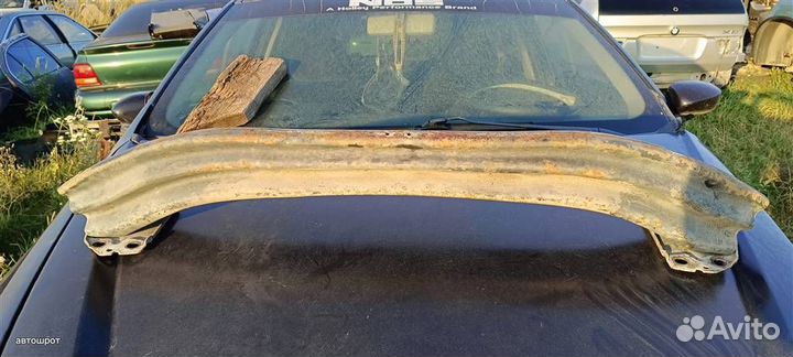 Усилитель бампера переднего Fiat Stilo 01-10г