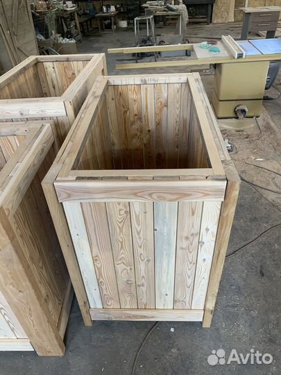 Садовые цветочницы из дерева