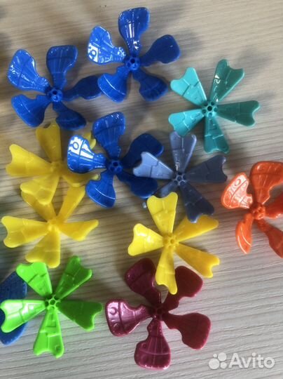 Киндер сюрприз цветочки