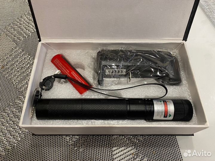 Мощная лазерная указка