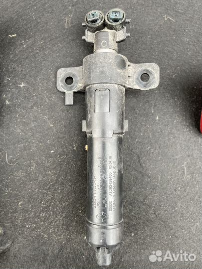 Омыватель фары kadjar правый