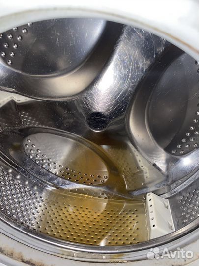 Стиральная машина Indesit WIU81 не работает