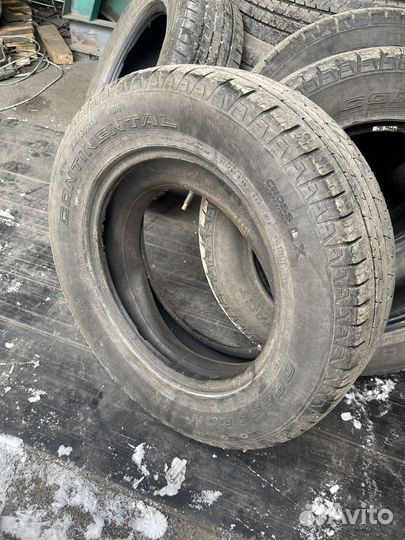 Continental ContiCrossContact LX 215/65 R16